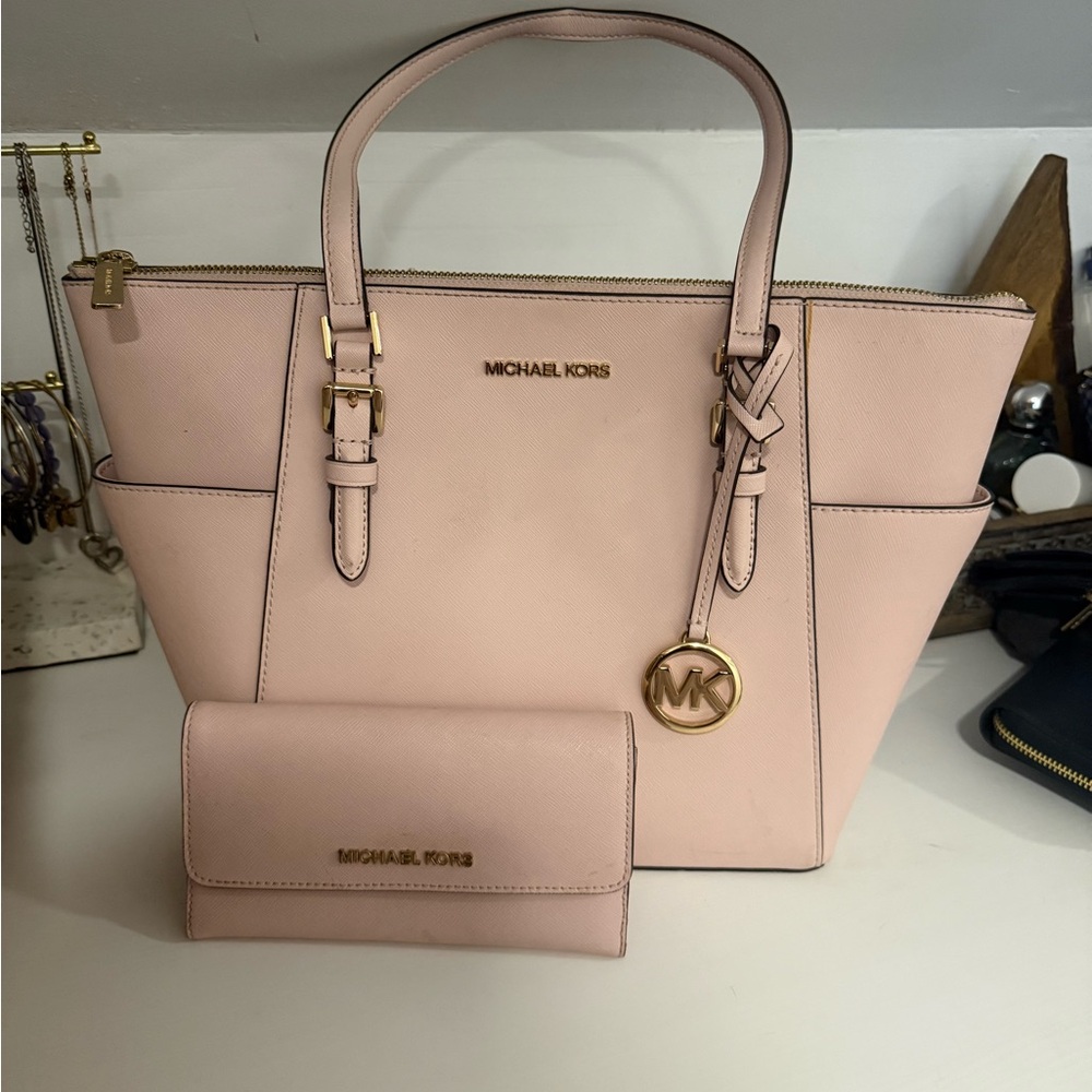Michael Kors Blush Pink Tote Bag and matching wallet